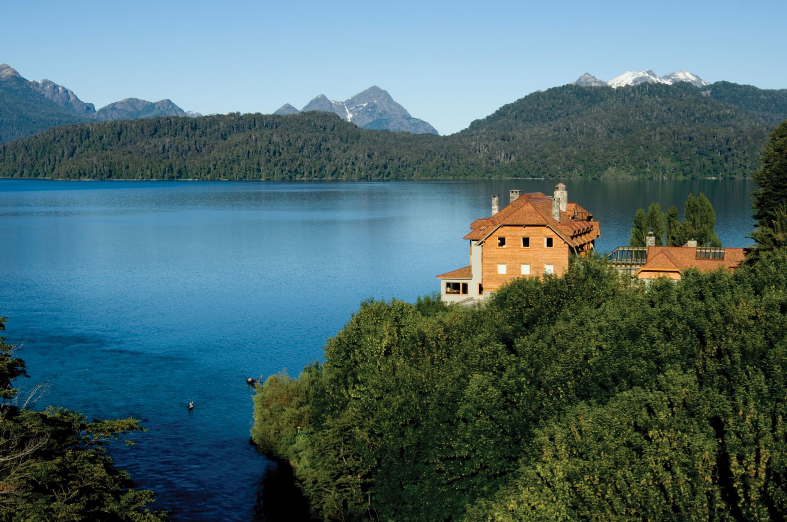 Correntoso Lake & River Hotel